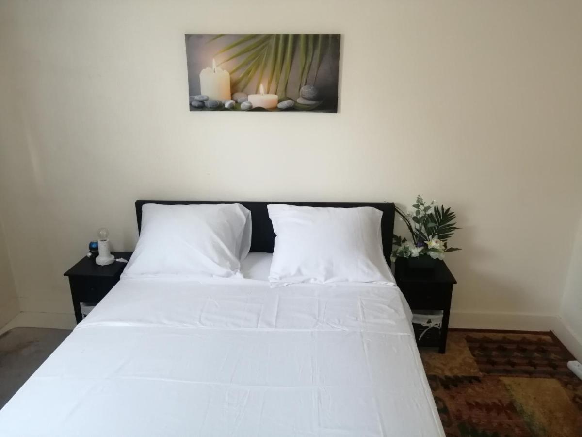Chambre Dans Appartement A ניורט מראה חיצוני תמונה
