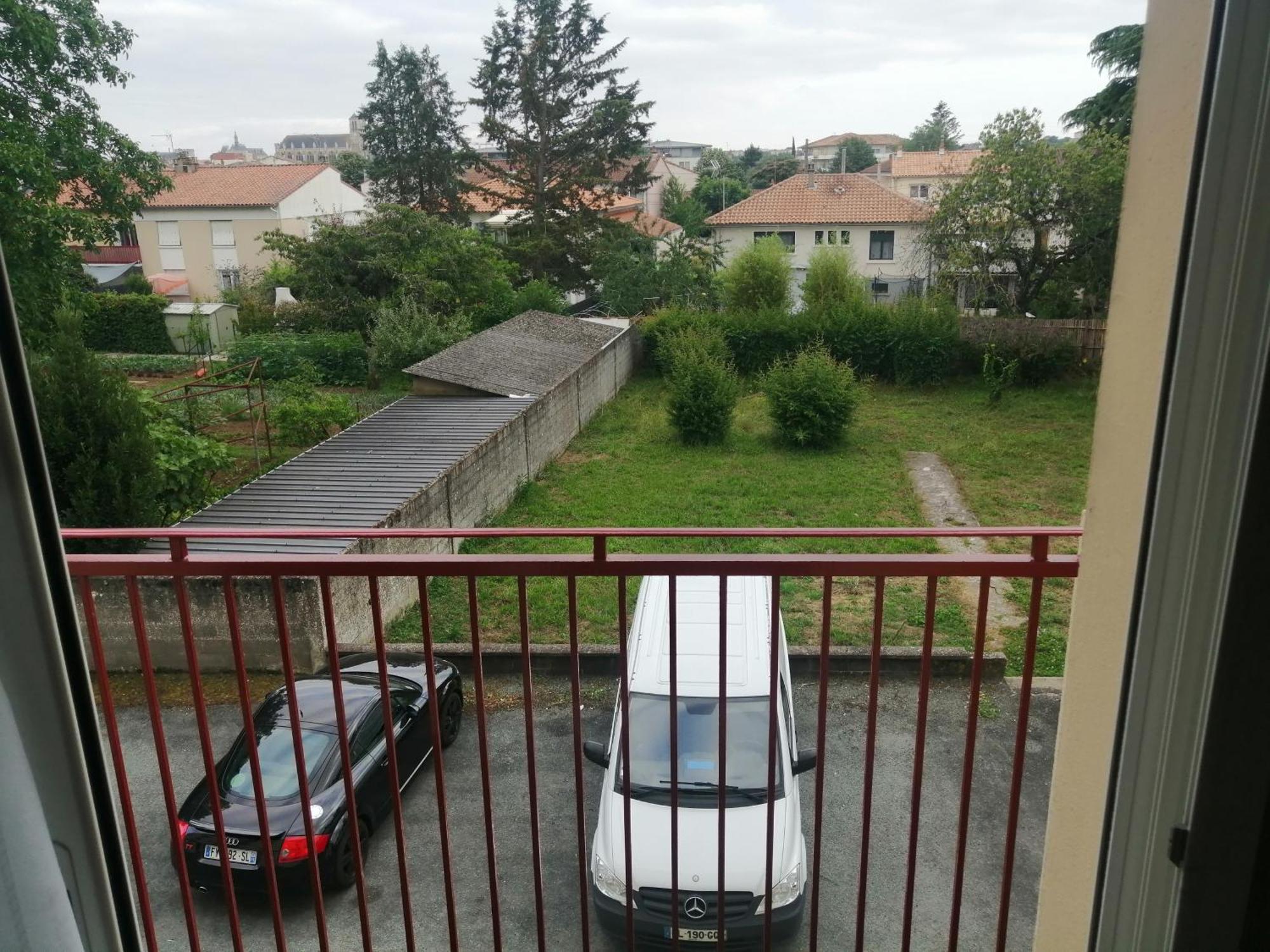 Chambre Dans Appartement A ניורט מראה חיצוני תמונה